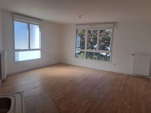 Location appartement 2 pièces 43.28 m² à Noisy-le-Sec (93130)  997 €