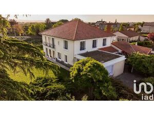 Vente maison 9 pièces 256 m² Ennezat (63720)