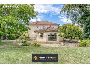 Maison 6 pièces 176 m²