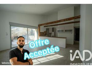 Maison 2 pièces 111 m²