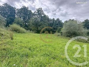 Terrain 2 699 m² Etouvans