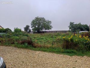 Terrain 29 m² Angerville