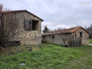 Grange 1 pièce 40 m²