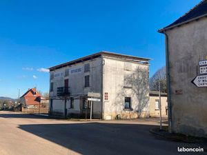 Maison 5 pièces 140 m²