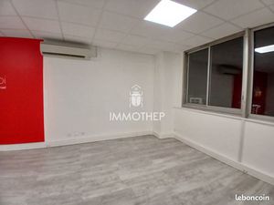 Bureaux 61 m² Crolles