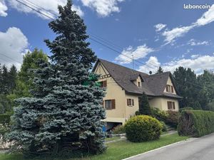 Maison 5 pièces 146 m²