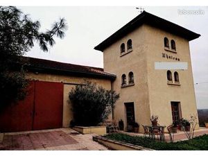 Château 7 pièces 200 m²