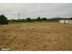 Terrain 1 057 m² Aressy