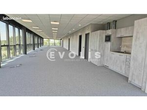 Bureaux 257 m²
