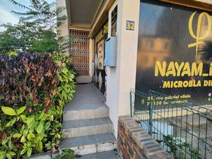 Local commercial à vendre ou à louer