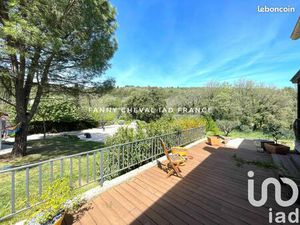 Maison 7 pièces 193 m²