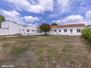 Maison 7 pièces 201 m²