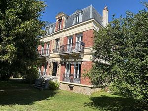 Maison de luxe à vendre à Clairefontaine-en-Yvelines