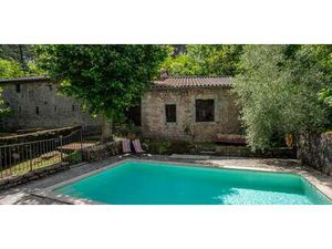 Maison avec piscine et terrasse Chassiers (07)