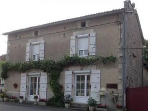 Maison 6 pièces 150 m² Brillac (16500)