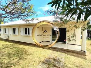 Vente villa 5 pièces 135 m² à Saint paul (97460)  580 000 €