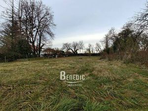 Terrain constructible viabilisé à vendre