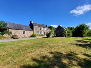 Vente maison 9 pièces 163 m² à Argol (29560)  330 000 €