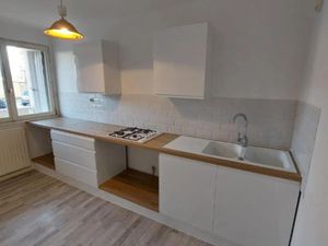 Appartement à louer 2 pièces 50.17 m² - Pont-de-Chéruy (38) - 755€