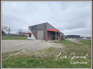 Local professionnel à vendre ROUGE 4 pièce(s) 200m2 149 000€