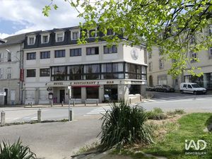Vente locaux professionnels 1465 m² à Eymoutiers (87120)  126 000 €