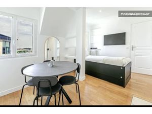 Location meublée appartement 1 pièce 26 m² à Neuilly-sur-Seine (92200)  1 400 €