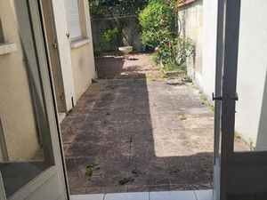 Location maison 5 pièces 140 m² à Libourne (33500)  1 331 €