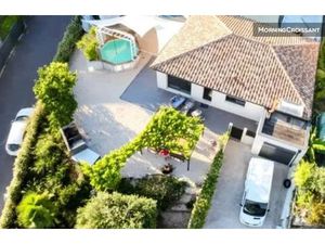 Location meublée maison 3 pièces 90 m² à Saint-Paul-et-Valmalle (34570)  2 650 €