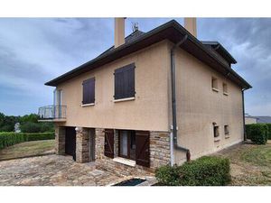 Maison Naucelle m² T-7 à vendre  220 000 €