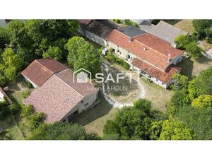 Vente maison 5 pièces 130 m² à Saint-Seurin-de-Palenne (17800)  190 000 €