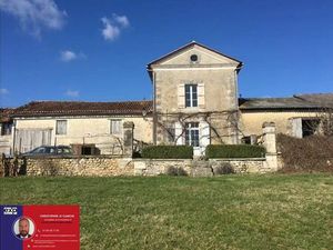 Vente maison 6 pièces 142 m² Saint-Séverin (16390)