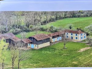 Vente maison 6 pièces 175 m² à Castelnau-Magnoac (65230)  250 000 €