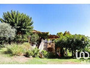 Vente maison 8 pièces 271 m² Carpentras (84200)