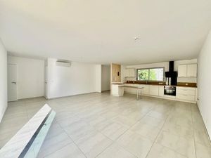 Location maison 4 pièces 106 m² à Limoges (87000)  1 310 €