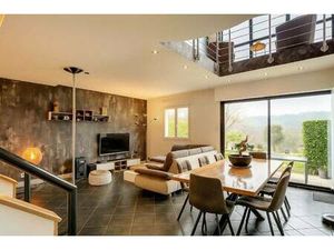 Maison à plusieurs étages à vendre