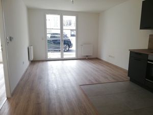 OSNY 2 pièces NEUF RdC