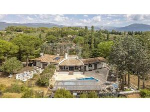 Vente maison 8 pièces 370 m² Mouans-Sartoux (06370)