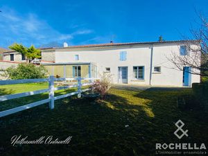 Charmante maison ancienne au calme - La-Jarrie-Audouin