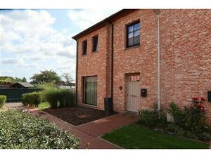 Immeubles mitoyens à Kozen