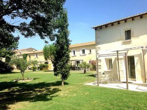 Vente maison 24 pièces 1000 m² à Saintes-Maries-de-la-Mer (13460)  2 210 000 €