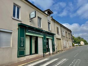 Vente locaux professionnels 3 pièces 70.75 m² à Grisy-les-Plâtres (95810)  265 000 €