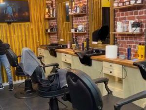Barber shop paris 75020