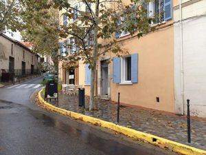 Location locaux professionnels à Ollioules (83190)  NaN €