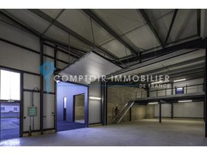 Location locaux professionnels 260 m² à Deyme (31450)  1 560 €