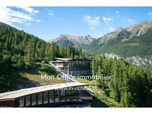 Vente commerce 3 pièces 113 m² Les Orres (05200)