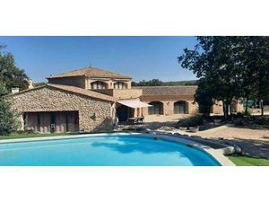 Propriété avec piscine Labastide-de-Virac (07)