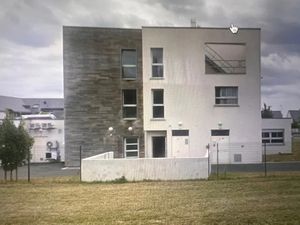 Vente immeuble 3066 m² à Châteauneuf-sur-Sarthe (49330)  1 545 000 €