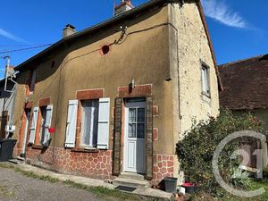 Maison à vendre - 3 pièces - 62 m2 - Sury Es Bois - 18 - CENTRE