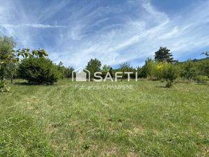 Terrain constructible viabilisé à vendre