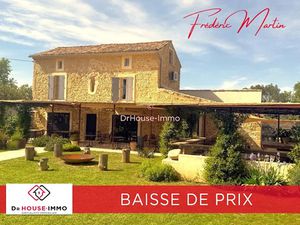 Vente locaux professionnels 340 m² à Uzès (30700)  695 000 €